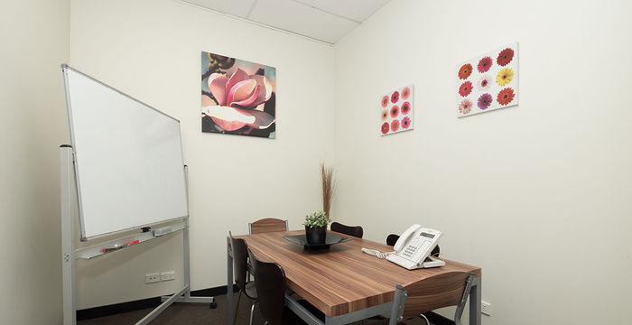 2 Person Private Office at 3972 Pacific Highway, Loganholme | Office Hub