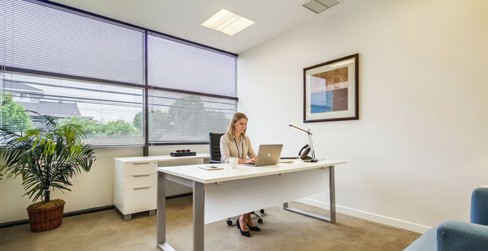 Marina Beach Offices Marina Beach Offices - Image 2