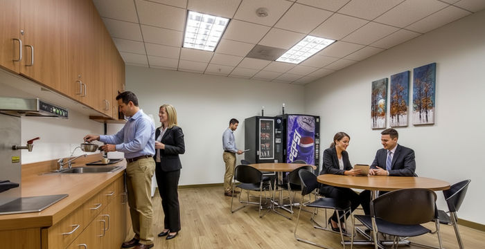 27240 Turnberry Ln 27240 Turnberry Ln, Valencia - Image 2