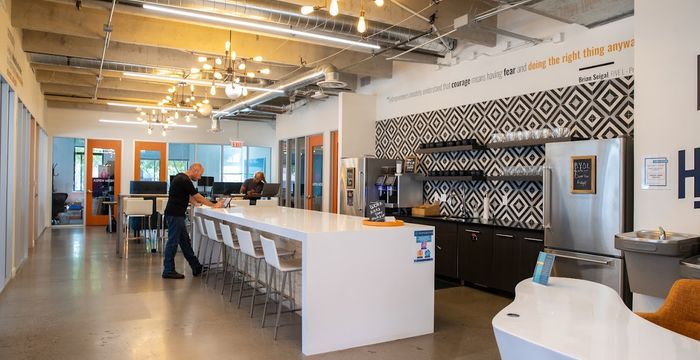 1495 Canyon Blvd, Boulder - Image 5