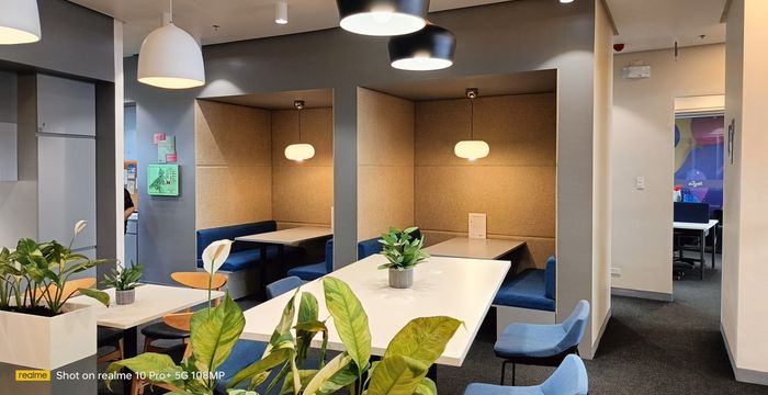 Festive Walk Mall - Image 4