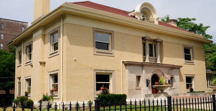 5940 N Sheridan Rd, Chicago - Image 5