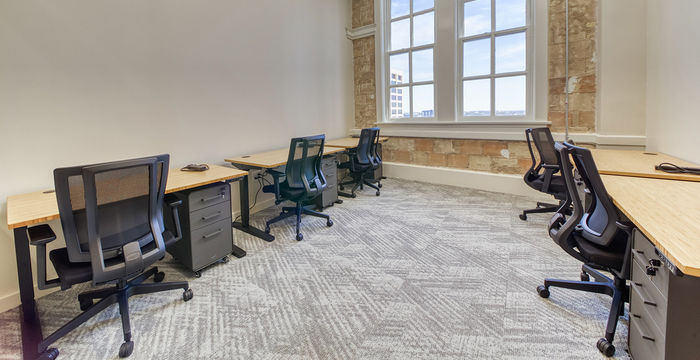 106 E 6th St, Austin - Image 2