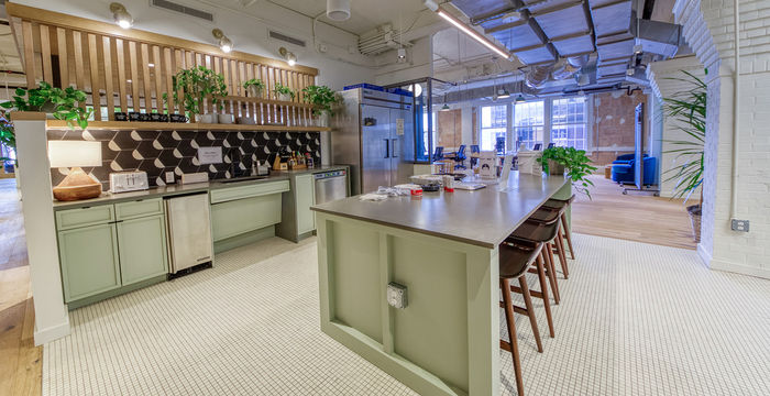 106 E 6th St, Austin - Image 2