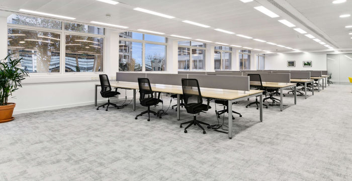 5-17 Hammersmith Grove, Hammersmith - Image 2