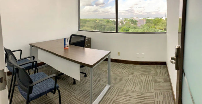 1900 Glades Rd, Boca Raton - Image 2