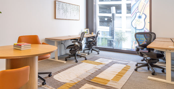 845 Texas Ave, Houston - Image 2