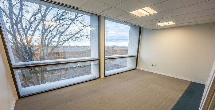 8320 Old Courthouse Rd, Vienna - Image 4