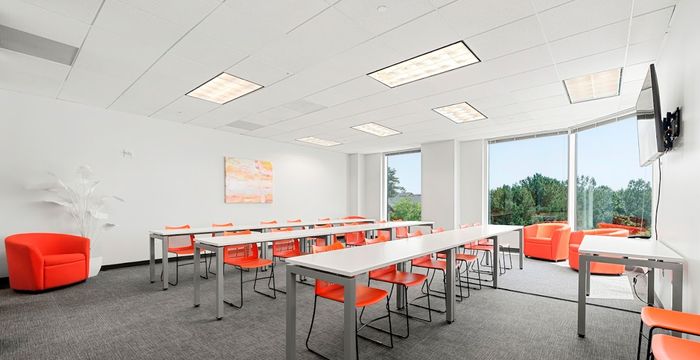 1050 Crown Pointe Parkway, Atlanta - Image 3