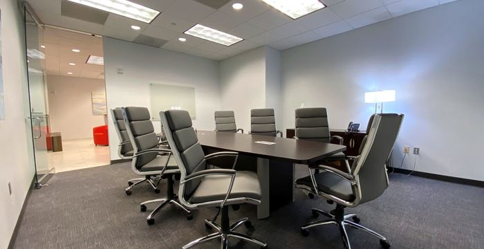 1050 Crown Pointe Parkway, Atlanta - Image 2