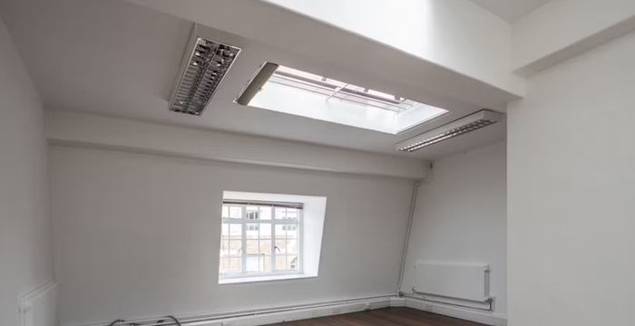 65 Margaret Street, Fitzrovia - Image 4