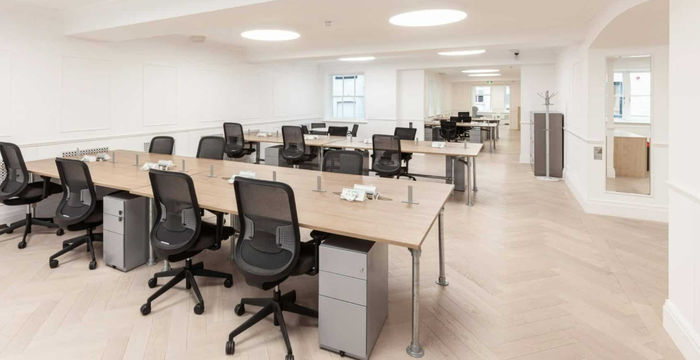 47/50 Margaret Street, Marylebone - Image 3