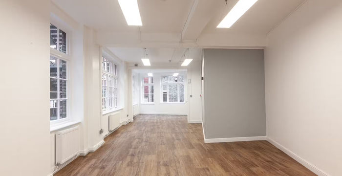22-25 Eastcastle Street, Fitzrovia - Image 5