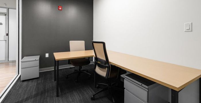 222 North Expressway 77/83, Brownsville - Image 2