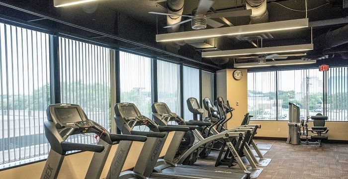 7550 I-10, San Antonio - Image 2