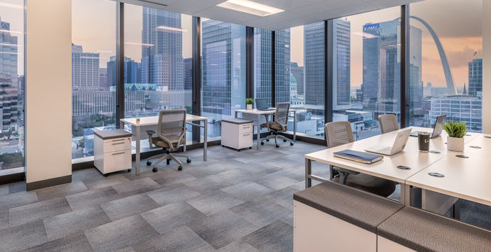 6 Cardinal Wy, St Louis - Image 2