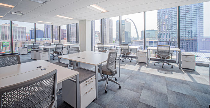 6 Cardinal Wy, St Louis - Image 4