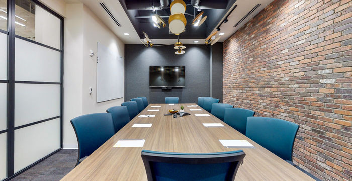 1213 W Morehead St, Charlotte - Image 4