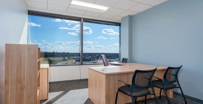 400 Chesterfield Center, Chesterfield - Image 2