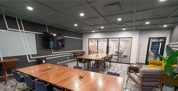 7875 Montgomery Rd, Cincinnati - Image 2