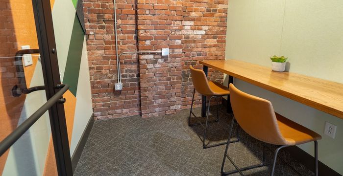 1554 Polaris Pkwy, Columbus - Image 4