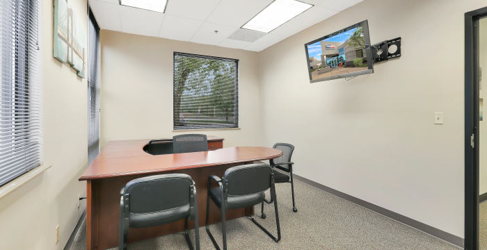 691 Trade Center Blvd, Chesterfield - Image 2