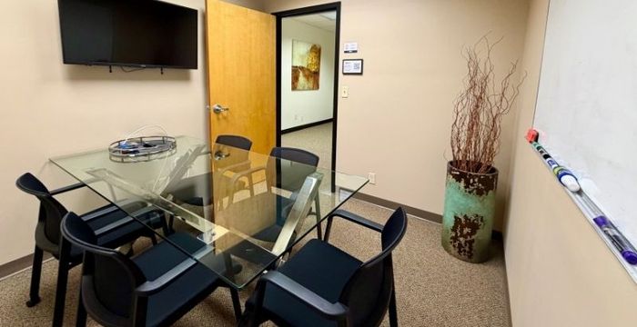 691 Trade Center Blvd, Chesterfield - Image 4