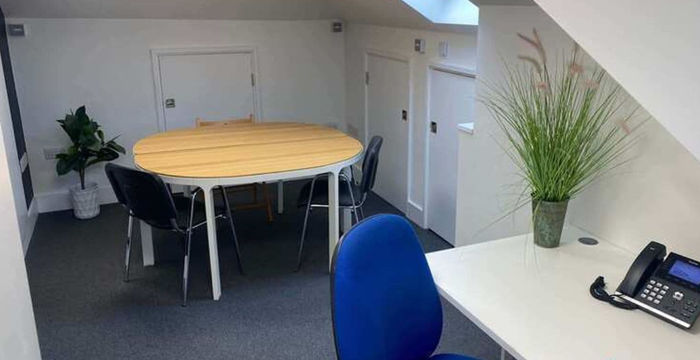 404 Camden Road, Greater London - Image 3