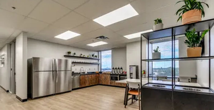 3030 Northwest Expressway, Oklahoma City - Image 2