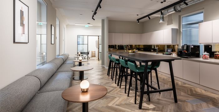 10/12 Cork Street, Mayfair - Image 4