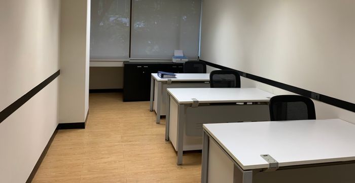 219 Soi Sukhumvit 21, Bangkok - Image 3