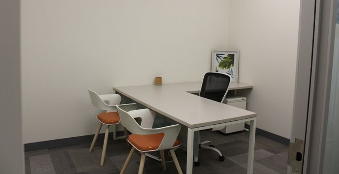 8609 Westwood Center Dr, Tysons - Image 5