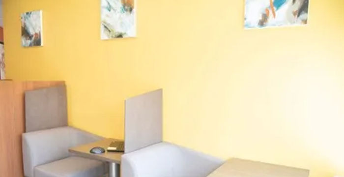 2 Burlington Woods Drive, Burlington - Image 3