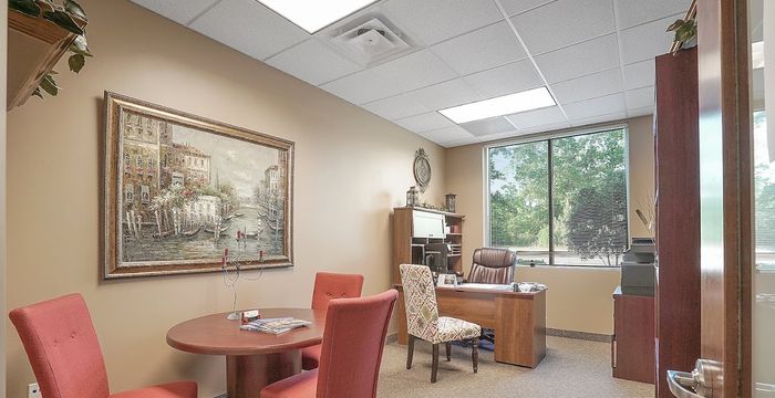 8111 Ashlane Way, The Woodlands - Image 3