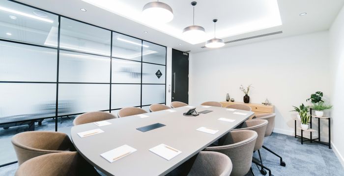 Parkway, Buckinghamshire - Image 4