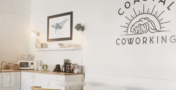 2112 East Thompson Boulevard, Ventura - Image 2