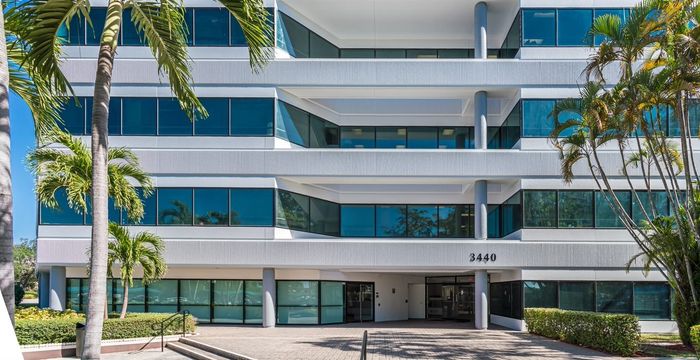 3440 Hollywood Blvd, Hollywood - Image 5