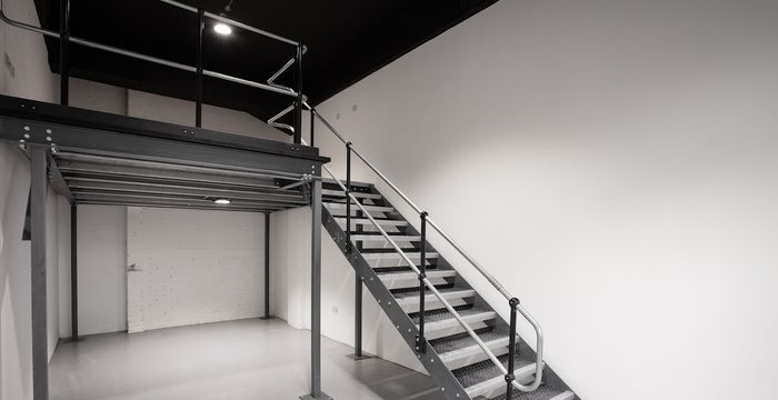 Wendover Court, Western Avenue - Image 2