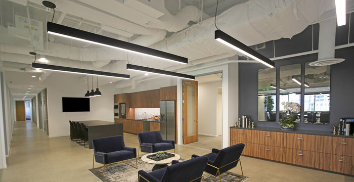 2121 Avenue Of The Stars, Los Angeles - Image 4