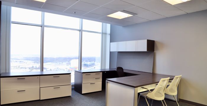 755 W Big Beaver Rd, Troy - Image 4