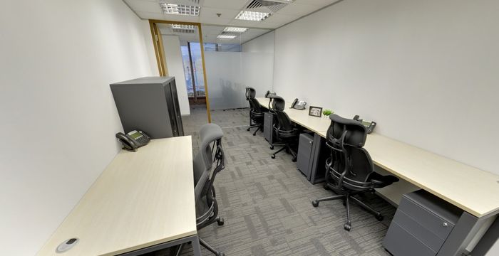 18 Harcourt Road Admiralty, Hong Kong Island - Image 2