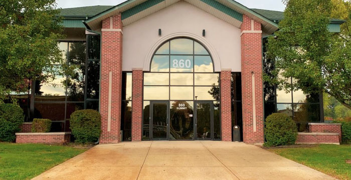 860 Summit St, Elgin - Image 3