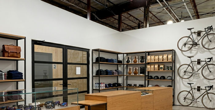 600 South 1st Street, Rogers - Image 3