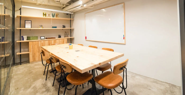 33-35 Hillier Street, Sheung Wan - Image 2