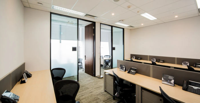 10 Gukjegeumyung-ro, Youngdeungpo-gu - Image 5