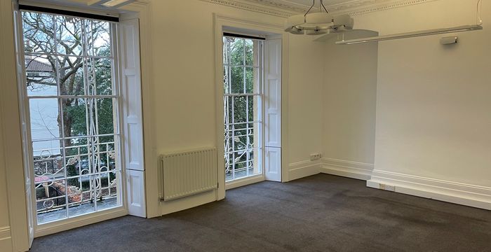 69 Oakfield Road, Clifton - Image 2