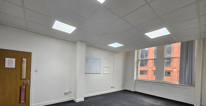 109 Portland Street, Manchester - Image 4