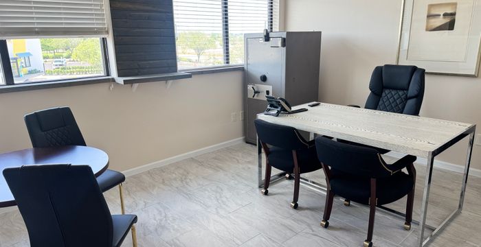 13854 Lakeside Circle, Sterling Heights - Image 5