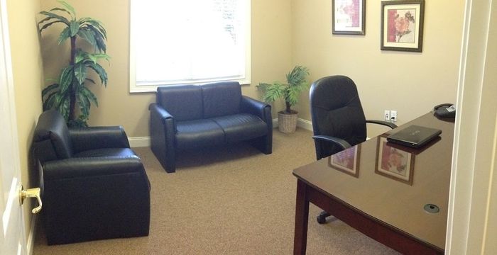225 Creekstone Ridge, Woodstock - Image 3