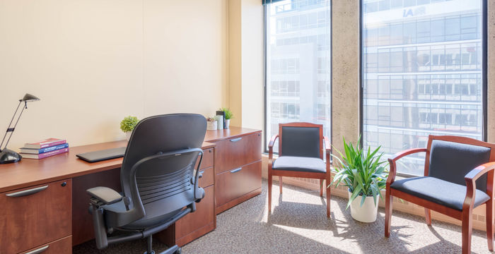 999 West Broadway, Vancouver - Image 4